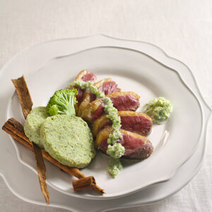 PETTO DOCA CON CREMA E FLAN DI BROCCOLI E CANNELLA - 4284
