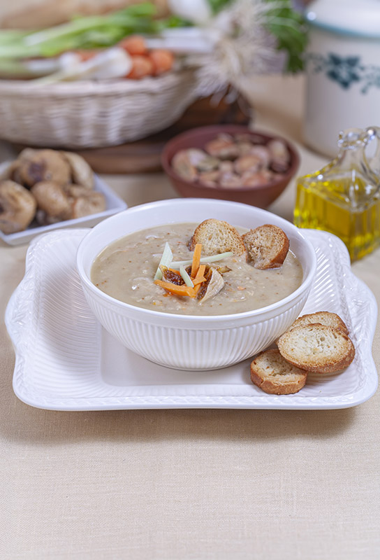 ZUPPA DI FAVE E FICHI SECCHI - 0667