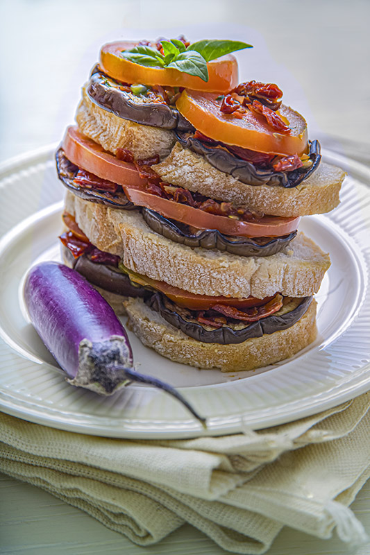 TORRE DI PANE E MELANZANE - GT6J0330