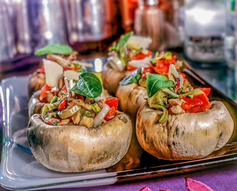 CAPPELLE DI FUNGHI FARCITE AI PISTACCHI - S1304009 - immagine 1