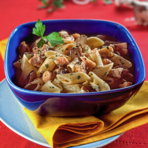 MEZZE PENNE AL SALMONE CON TONNO FRESCO E FUNGHI - S1404080
