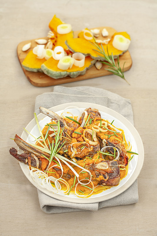 COSTOLETTE DI AGNELLO CON ZUCCA PORRI ROSMARINO - 1123