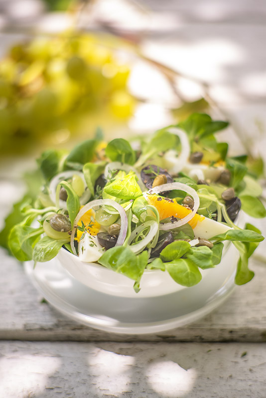 INSALATA DI SONGINO UOVA E UVA - 3984