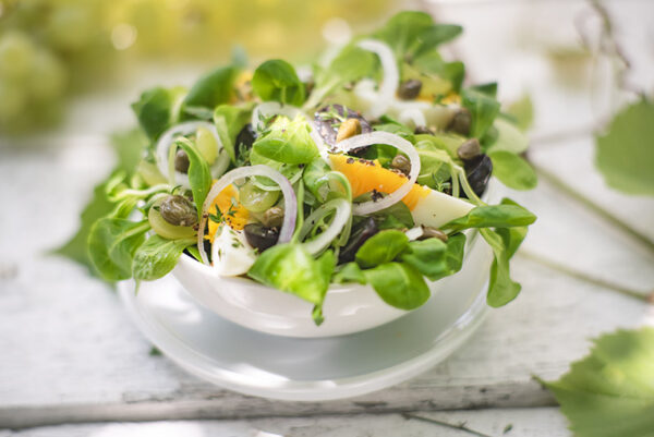 INSALATA DI SONGINO UOVA E UVA - 3982