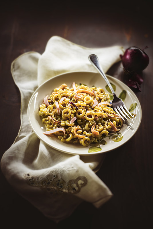 ANELLETTI SICILIANI CIPOLLE ROSSE E PROSCIUTTO COTTO - 0126