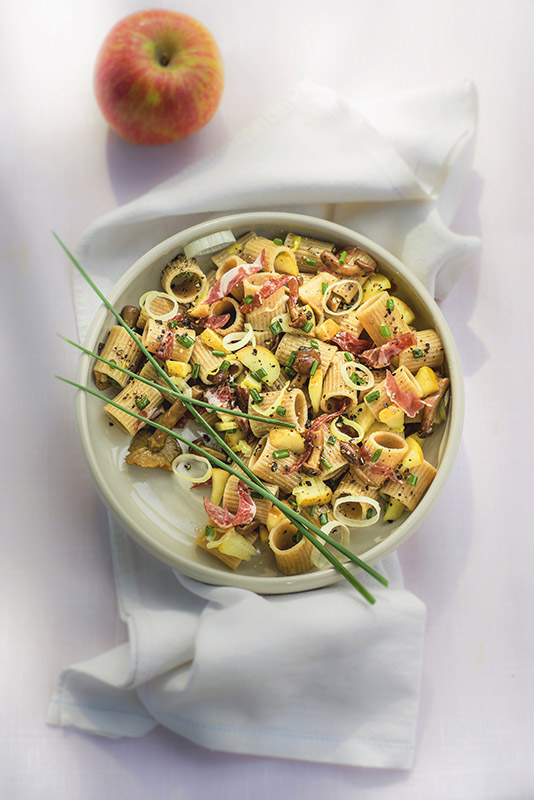 MEZZE MANICHE INTEGRALI CON MELE, PORRI, COPPA E CHIODINI - 9460