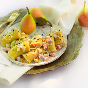 PACCHERI RIPIENI DI PERE, FORMAGGIO E PROSCIUTTO COTTO - 9448