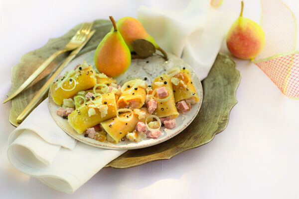 PACCHERI RIPIENI DI PERE, FORMAGGIO E PROSCIUTTO COTTO - 9448