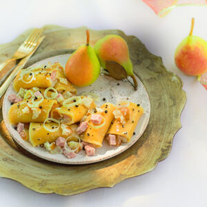 PACCHERI RIPIENI DI PERE, FORMAGGIO E PROSCIUTTO COTTO - 9446