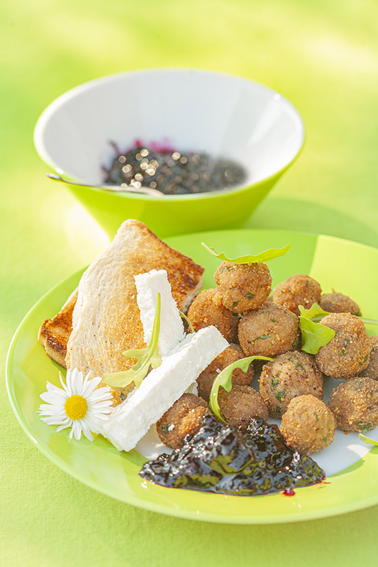 POLPETTINE DI CARNE MISTA CON QUARTIROLO PREZZEMOLO E MARMELLATA DI RIBES - 4243