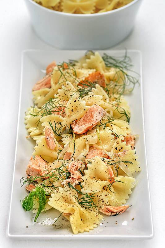 FARFALLE CON SALMONE - 5701