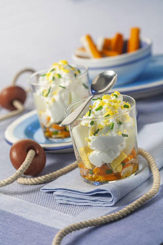 BICCHIERINI CON BASTONCINI DI SURIMI E CREMA CHANTILLY - 5813