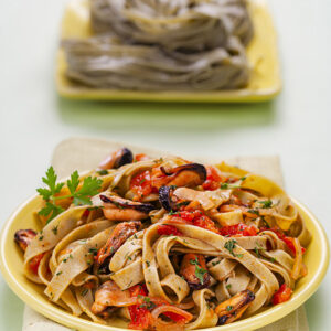 TAGLIATELLE VERDI ALLE COZZE - 5843