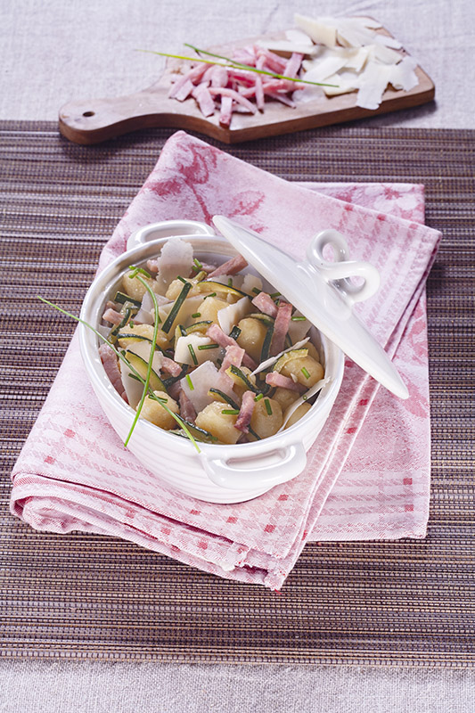 PIROFILA DI PATATE ZUCCHINE PANCETTA E PARMIGIANO - 9683