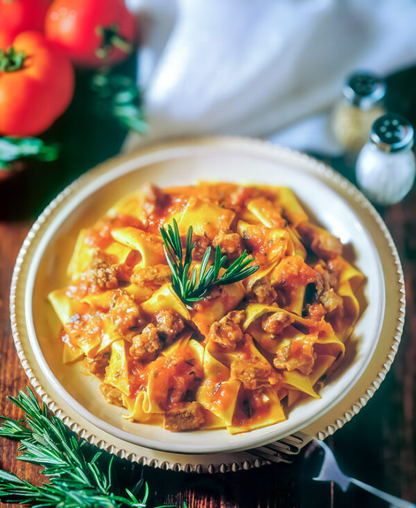 STRANGOZZI AL SUGO CON SALSICCIA E ROSMARINO - S04920 - 70052