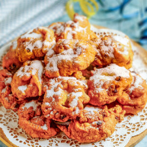 FRITTELLE ALL'UVETTA