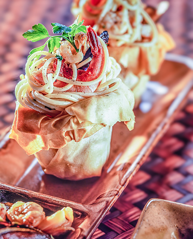 SPAGHETTI ALLO SCOGLIO NEI CESTINI DI PASTA FILLO - S0403012 - 2645 - immagine 1