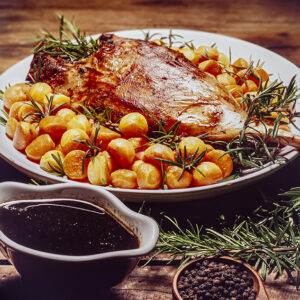 COSCIOTTO DI AGNELLO CON PATATE - 0014