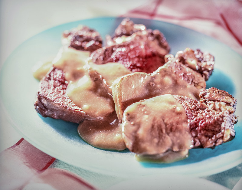 FILETTO DI MANZO IN SALSA DI FUNGHI - S74980 - 5374 - immagine 1