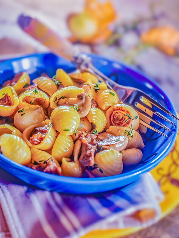 CONCHIGLIE CON AGNELLO E VERDURE - S06980 - 4534
