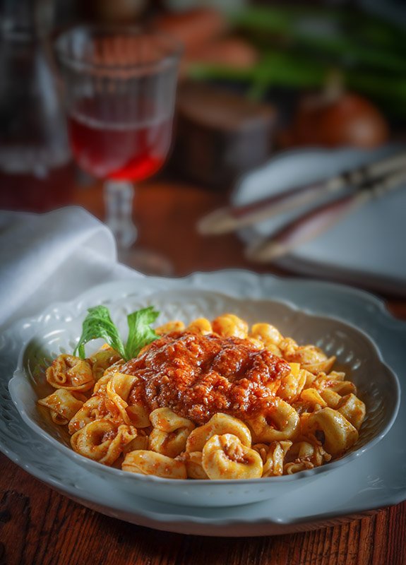 TORTELLINI AL RAGÙ - 8338