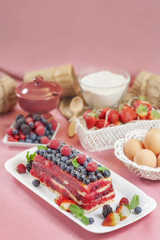 TORTA CON FRUTTI DI BOSCO - 2970