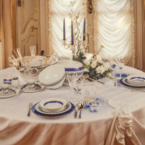 TAVOLA APPARECCHIATA BIANCO E BLU - S12940 - 5479