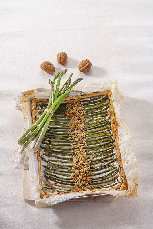 TORTA SALATA CON RICOTTA ASPARAGI E NOCI - 0510