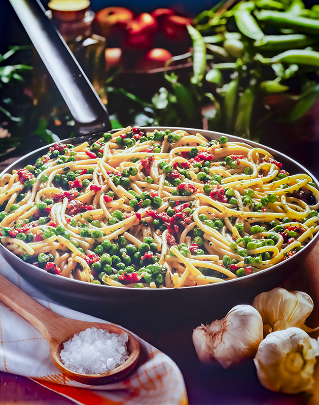 SPAGHETTI CON PISELLI - S111800 - 0144 - immagine 1