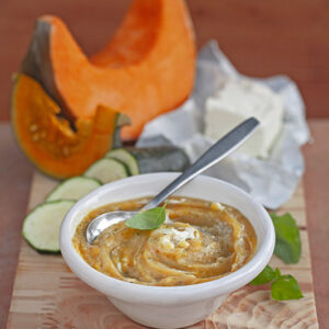 ORO D'AUTUNNO - VELLUTATA DI ZUCCA E ZUCCHINE CON ROBIOLA E BASILICO - 2534