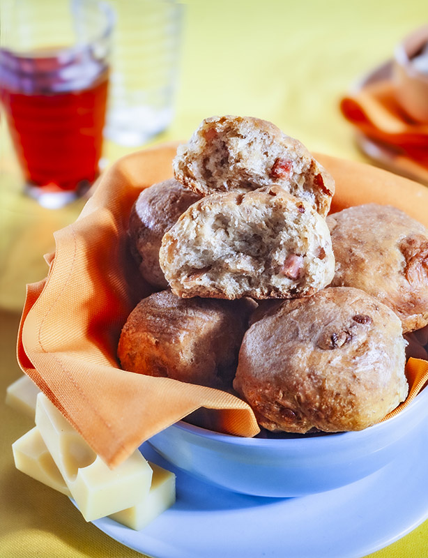 PANE CON IL FORMAGGIO E BACON - S2503234 - 8544 - immagine 1