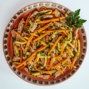 STRISCE DI MANZO CON INSALATA JULIENNE DI CAROTE E ZUCCHINE - 8005