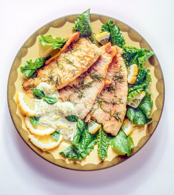 FILETTI DI MERLUZZO CON SALSA DI YOGURT AGLIO E LIMONE - 9634