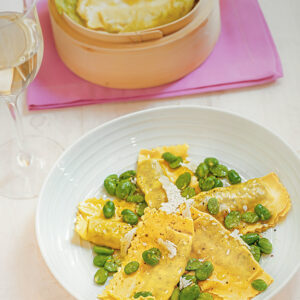 RAVIOLI CON FAVE E PECORINO - 6134