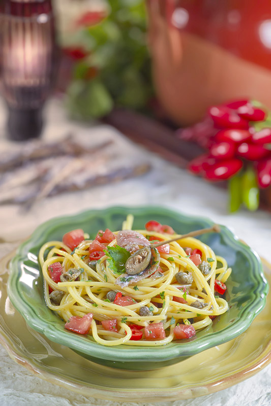 VERMICELLI CON POMODORO E ACCIUGHE - 3575