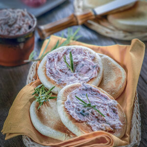 TIGELLE CON IL PESTO - 1923