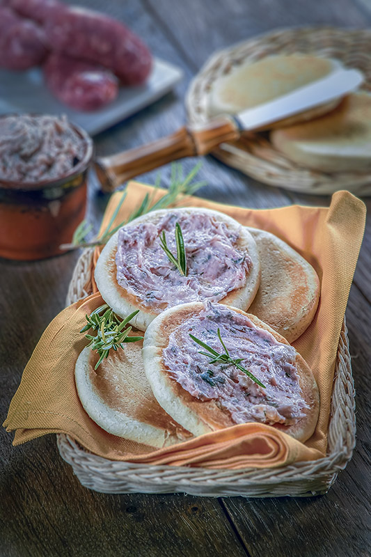 TIGELLE CON IL PESTO - 1923