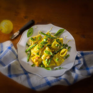 PACCHERI CON UOVA LIMONE E ASPARAGI - 4462