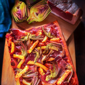 PIZZA CON POMODORI, PATATE E SPECK - 6229