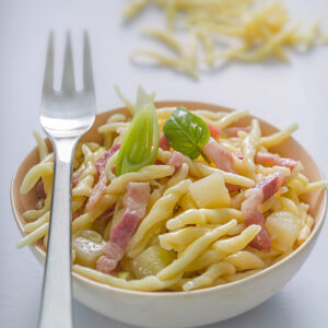 TROFIE CON PATATE E PANCETTA - GT6J2891