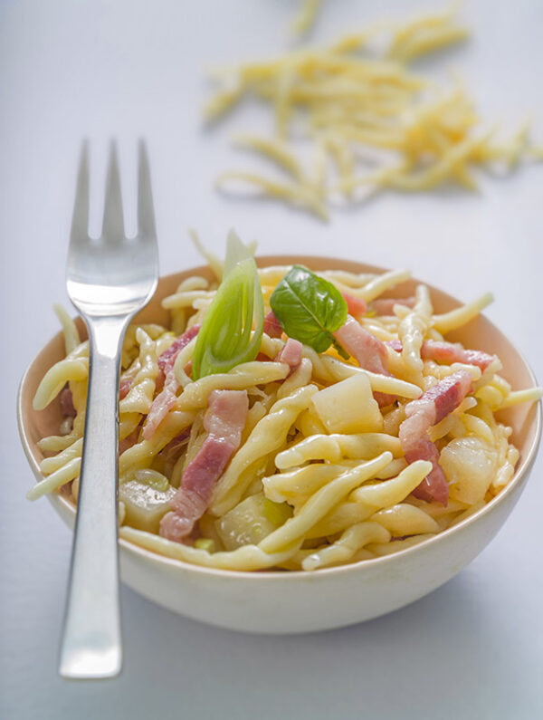TROFIE CON PATATE E PANCETTA - GT6J2891