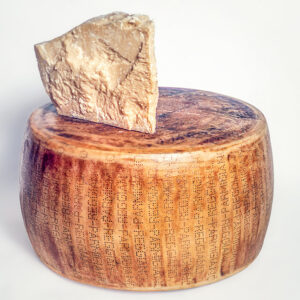 FORMA DI PARMIGIANO REGGIANO  - 6669