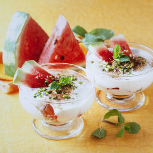 ANGURIA CON CREMA DI YOGURT E PISTACCHI - 0188