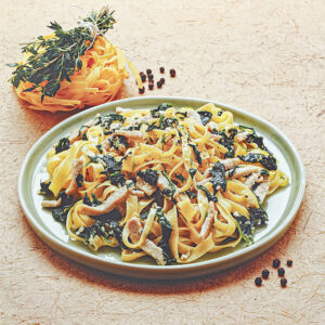TAGLIATELLE CON MAIALE E SPINACI - 9985