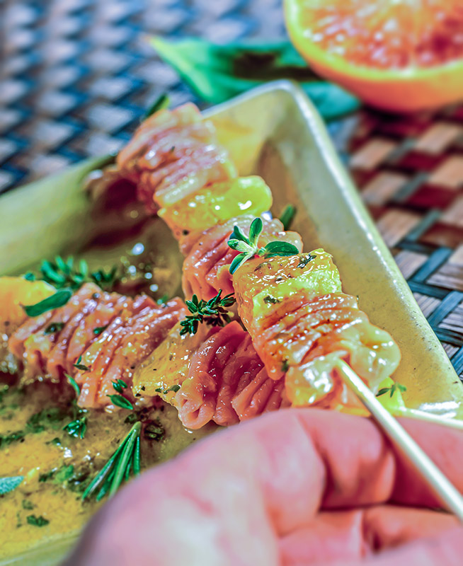 SPIEDINI DI CARPACCIO ALLE ERBE AROMATICHE –  S0404100 - immagine 1
