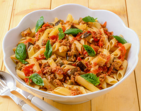 PENNE CON RAGÙ E MELANZANE - S104850