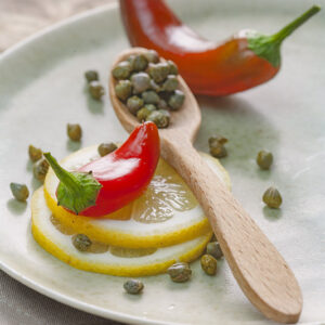CUCINA CON I CAPPERI - INGREDIENTI LIMONE CAPPERI PEPERONCINO - 1278