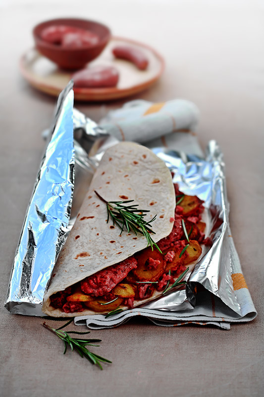 PIADINA CON PATATE E SALSICCIA E ROSMARINO - 2389
