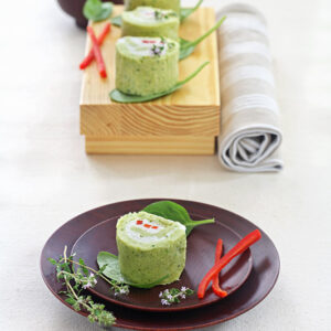 FAKE SUSHI - SUSHI DI SPONGE AI BROCCOLI CON ROBIOLA PEPERONE E TIMO - 1813