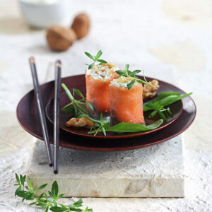 FAKE SUSHI - SUSHI DI SALMONE AFFUMICATO CON CHEVRE NOCI SANTOREGGIA - 1895
